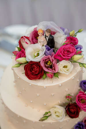 A traditional and decorative beautiful wedding cakeの写真素材