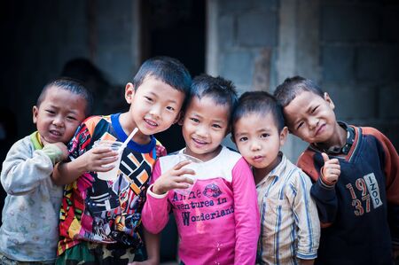 PAANG DANG NOK,CHIANG DAO,CHIANGMAI,THAILAND,MARCH 11:Unidentified Ta\\\\\\\\\\\\\\\\のeditorial素材