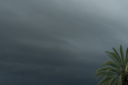 dark sky climate scene moody cloudy stromの写真素材