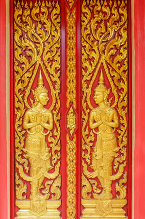 Wat PhuTonUTidSitThaRam doorの写真素材