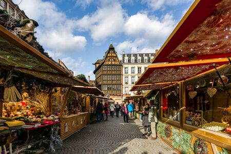 Editorial: 27th November 2019: Strasbourg, France. Christmas market in Strasbourg. View of the Kammerzel house.のeditorial素材