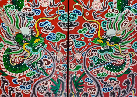 Chinese dragon painting on temple のeditorial素材