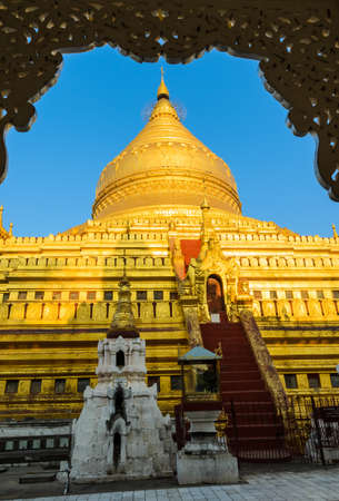 Shwezigon pagoda in Bagan, Myanmarの写真素材