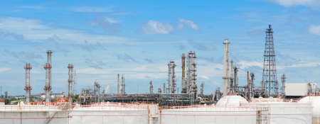 Oil refinery or petrochemical industry plant with large fuel storage tanksのeditorial素材