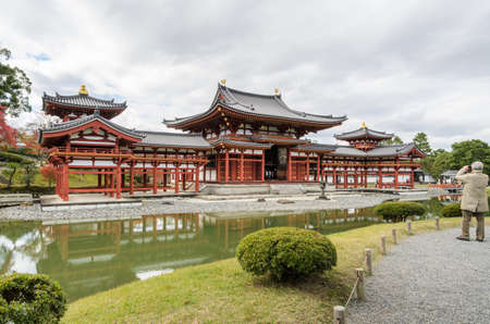 Beautiful architecture of Phoenix Hall in Byodo-in temple which is a Buddhist temple in Uji city, Kyoto Prefecture, Japanのeditorial素材
