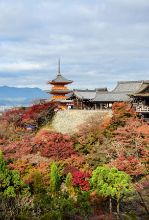 Stunning autumn color view of Kiyomizu-dera Temple in Kyoto, Japanのeditorial素材