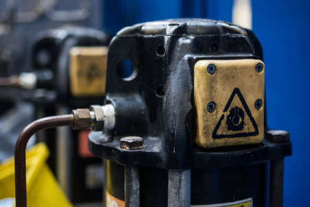 grease pump for injection wire in oil industry