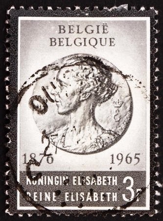 BELGIUM - CIRCA 1965: a stamp printed in the Belgium shows Queen Elisabeth, Queen of England, circa 1965のeditorial素材