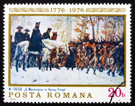 ROMANIA - CIRCA 1976: a stamp printed in the Romania shows Washington at Walley Forge, Painting by William B .T. Trego, American Bicentennial, circa 1976のeditorial素材