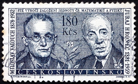 CZECHOSLOVAKIA - CIRCA 1962: a stamp printed in the Czechoslovakia shows Miloslav Valouch and Juraj Hronec, Physicist and Mathematician, circa 1962のeditorial素材
