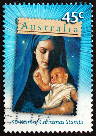 AUSTRALIA - CIRCA 2007: a stamp printed in the Australia shows Madonna and Child, Christmas, circa 2007のeditorial素材
