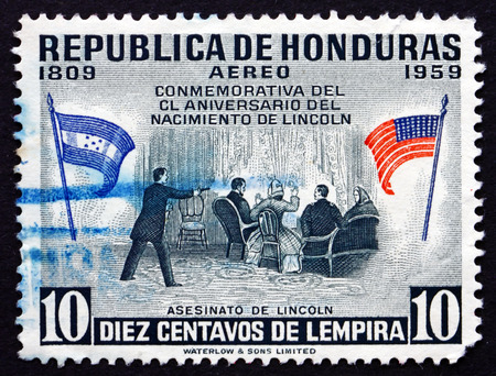 HONDURAS - CIRCA 1959: a stamp printed in Honduras shows Assassination of the President Lincoln, circa 1959のeditorial素材