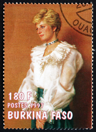 BURKINA FASO - CIRCA 1997: a stamp printed in Burkina Faso shows Diana, Princess of Wales, Portrait, circa 1997のeditorial素材