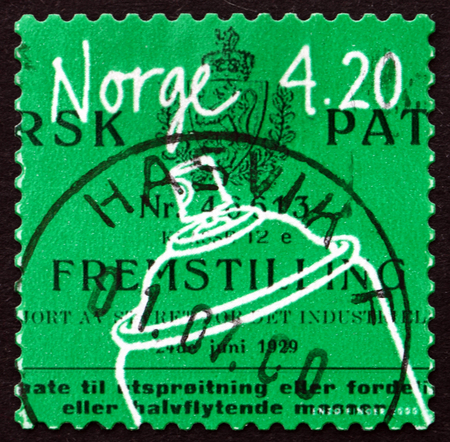 NORWAY - CIRCA 2003: a stamp printed in the Norway shows Aerosol Container, Invention by Erik Rotheim, circa 2003のeditorial素材