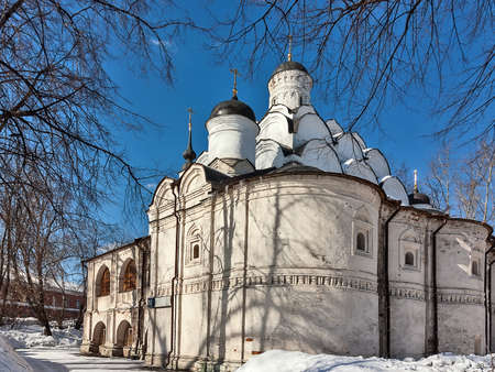 Church of the Protection of the Theotokos in Rubtsovo (Moscow). Built in 1619-1627.の写真素材