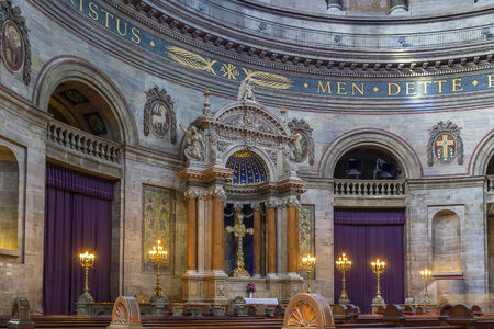 Frederik's Church popularly known as The Marble Church for its architecture, is an Evangelical Lutheran church in Copenhagen, Denmark.のeditorial素材