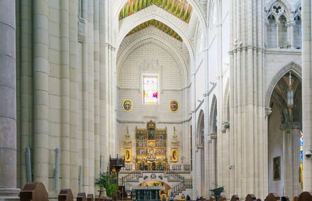 Santa Maria la Real de La Almudena Catholic cathedral in Madrid, Spain. Interiorのeditorial素材
