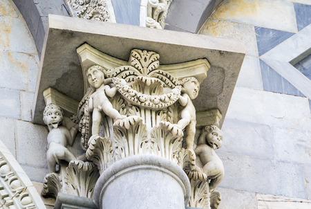 Unusual decorative capital of column in Pisa cathedral. Italyの写真素材