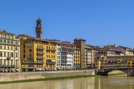 Embankment of Arno river with Ponte Vecchio, Florence, Italyのeditorial素材
