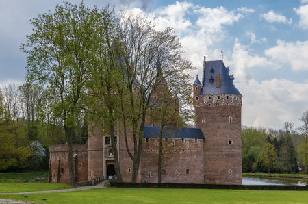 Beersel Castle is located in the Belgian town of Beersel, Flemish Brabant, south of Brussels. It has 3 massive watchtowers, and is surrounded by a wide moatのeditorial素材
