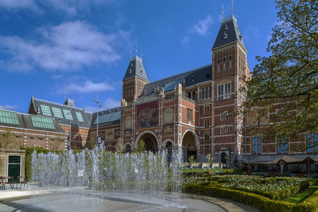 The Rijksmuseum (Imperial Museum) is a Dutch national museum dedicated to arts and history in Amsterdam.のeditorial素材