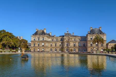 Luxembourg Palace in Paris, France..View of the south facade and the garden basinのeditorial素材