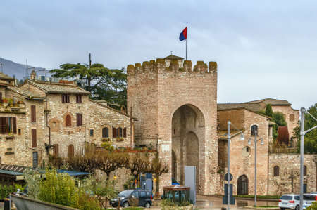 Porta San Pietro (Gate of S. Pietro) in Assisi, Italyの写真素材