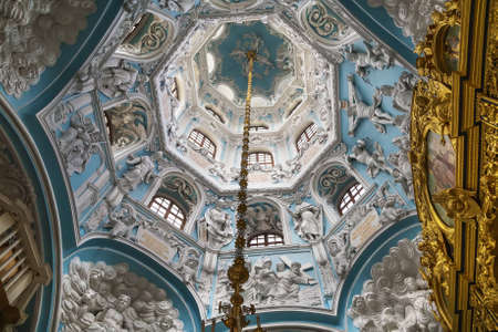 The Church of the Holy Sign of the Mother of God is a Russian Orthodox church in the village of Dubrovitsy, Podolsk, Russia. Interior with domeのeditorial素材