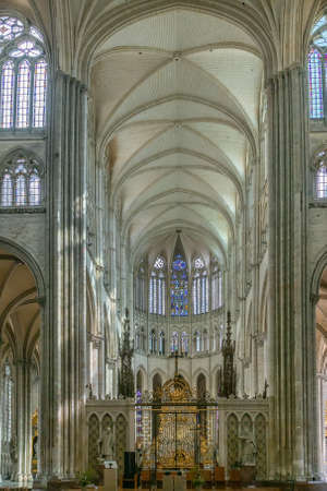 Amiens Cathedral is a Roman Catholic cathedral, France. The cathedral was built between 1220 and c.1270. Interiorのeditorial素材