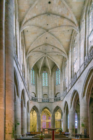 St. Malo church is one of the finest examples of ecclesiastical architecture in the town of Dinan in Brittany. Interiorのeditorial素材