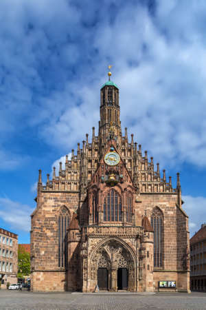 The Frauenkirche (Church of Our Lady) is a church in Nuremberg, Germany. An example of brick Gothic architecture, it was built between 1352 and 1362の写真素材