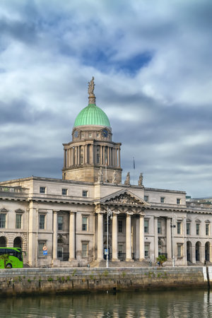 Custom House is a neoclassical 18th century building in Dublin, Irelandの写真素材