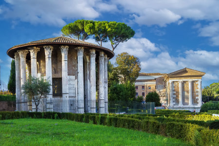 Temple of Hercules Victor (Hercules the Winner) is an ancient edifice located in the area of the Forum Boarium close to the Tiber in Rome, Italyの写真素材