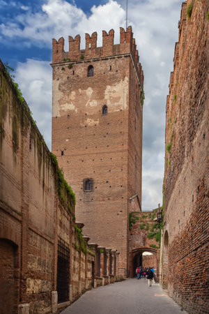 Castel Vecchio Bridge or Scaliger Bridge is a fortified bridge in Verona, Italyの写真素材