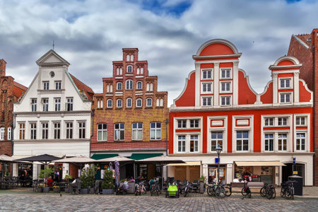 Historical houses on Am Sande Square in Luneburg, Germanyの写真素材