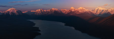 Evening Light over Lake McDonald Valleyの写真素材