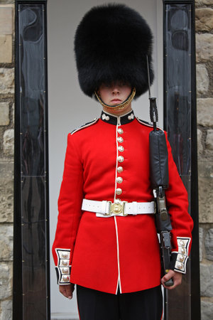 Queen Guard in Red Uniform.のeditorial素材