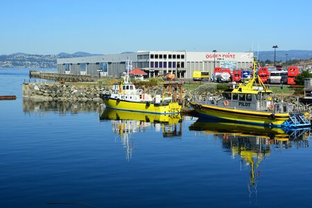Ogden Point,Victoria BC,Canada,Ogden point is home to Victorias cruise ship stop and local tugs and Pilot boats.のeditorial素材