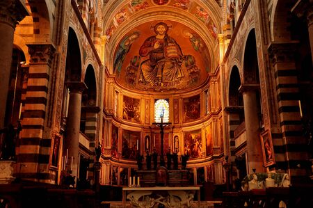 Inside the church in Pisa Italy.のeditorial素材