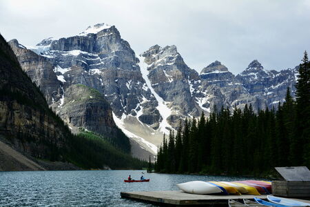Moraine Lake,Lake Louise,Alberta Canada.のeditorial素材
