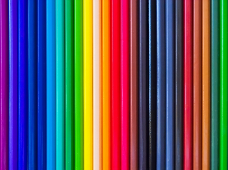 Color pencil in a color chart is horizontal 