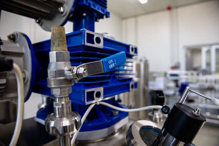 Cosmetic industry equipment and production process