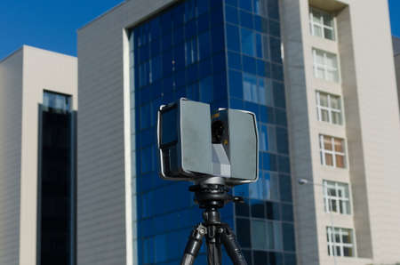 Laser scanner doing its high quality great job summer day
