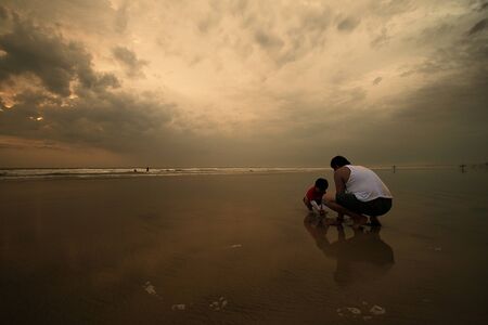 Playing with Dadの写真素材