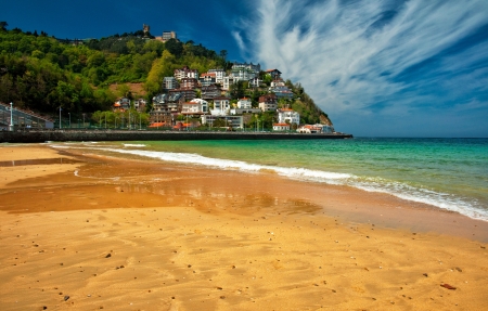 Beach of San Sebastian in summer in Spain の写真素材