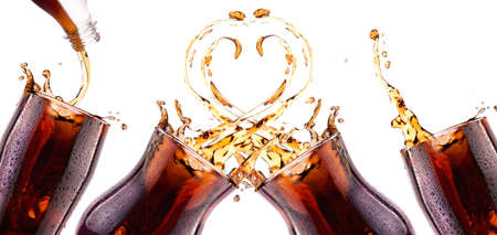 love coke with splash concept isolated on a white backgroundの写真素材