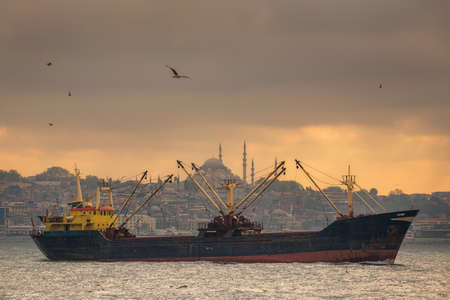 Istanbul ferry sailing in the Sea and Bosphorus, Turkeyの写真素材