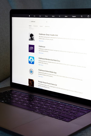 Clubhouse application view on the smartphone, controversy 2021 that hides behind the Social app. Clubhouse drop in audio chat application view on the smartphoneのeditorial素材