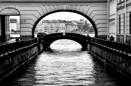 Russia, Saint-Petersburg, Bridges of Winter Channel near The Buildings Ermitage Museumの写真素材