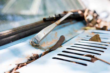 Rusty wipers on an old abandoned carの写真素材